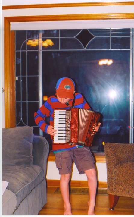 62820_441250018468_7749830_n